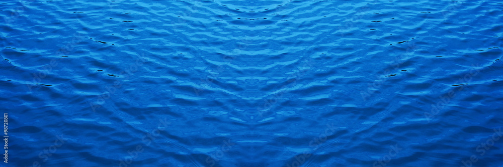 水 水