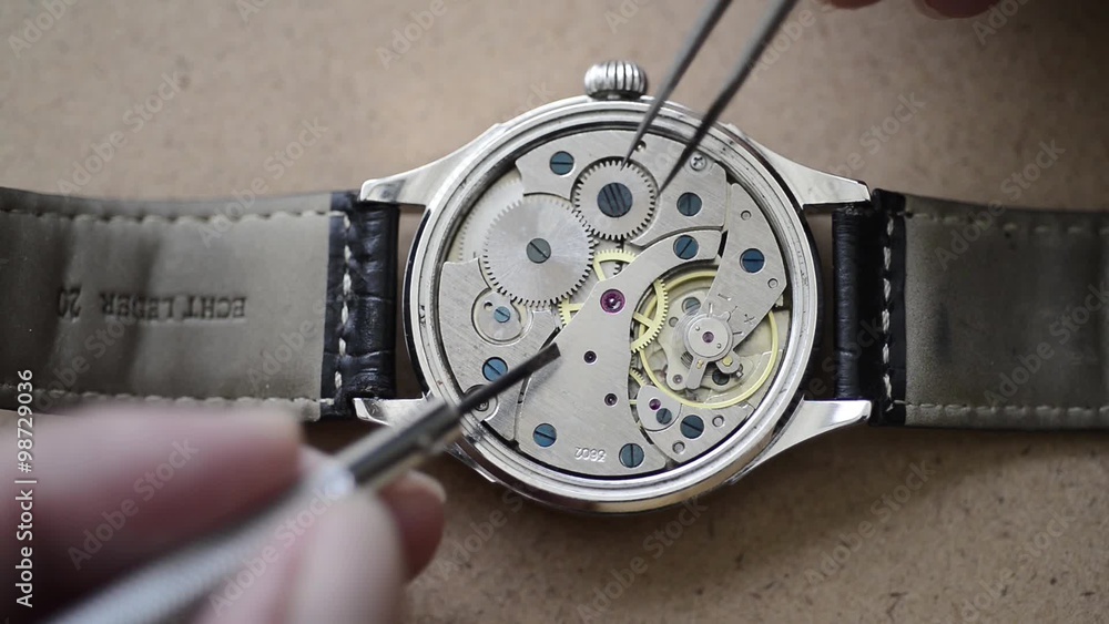 Details of watches and mechanisms for reparation, restoration and maintenance Details of watches and mechanisms for reparation, restoration and maintenance