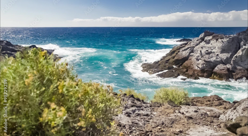 herrliche Atlantikküste in Teneriffa mit Meeresrauschen herrliche Atlantikküste in Teneriffa mit Meeresrauschen