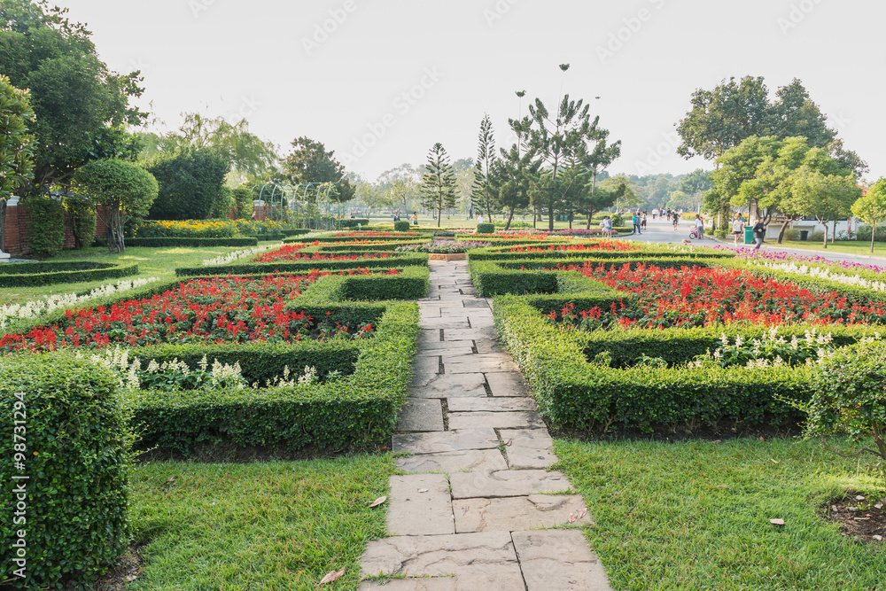 Garden Landscape design with in an Attractive Garden beautiful Garden Landscape design with in an Attractive Garden beautiful
