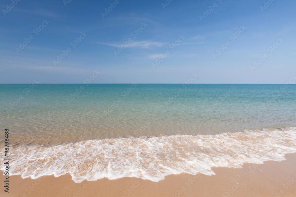 wave and blue sky