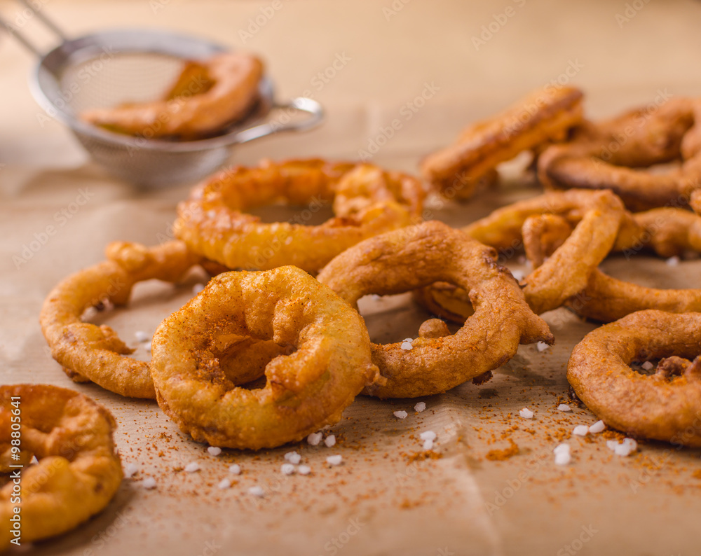 Onion rings with chili on top