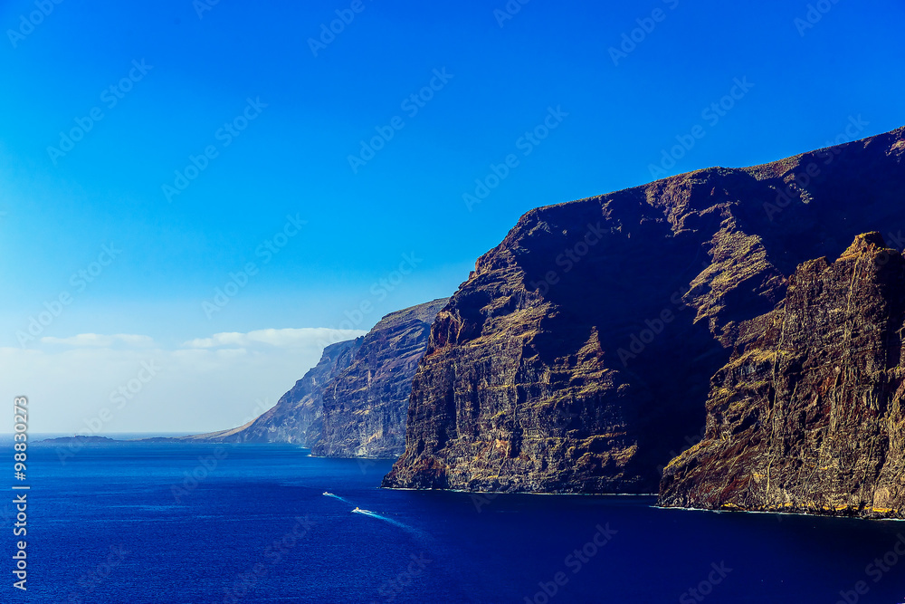 Fototapeta premium Los Gigantes Rock Mountains