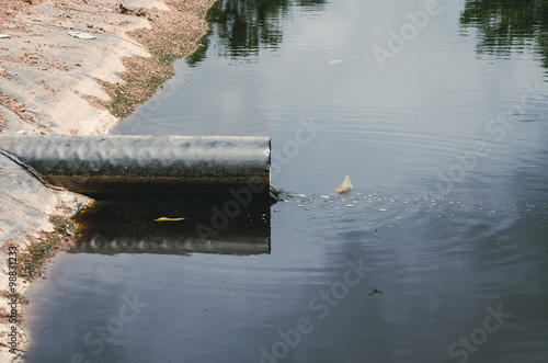 Obraz na płótnie wastewater pipe in landfill site in Thailand w salonie