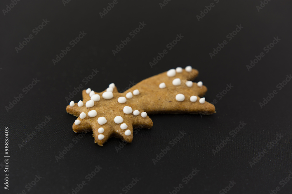 Gingerbread comet decorated with sugar Gingerbread comet decorated with sugar