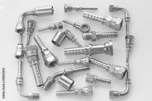 The hydraulic fitting.