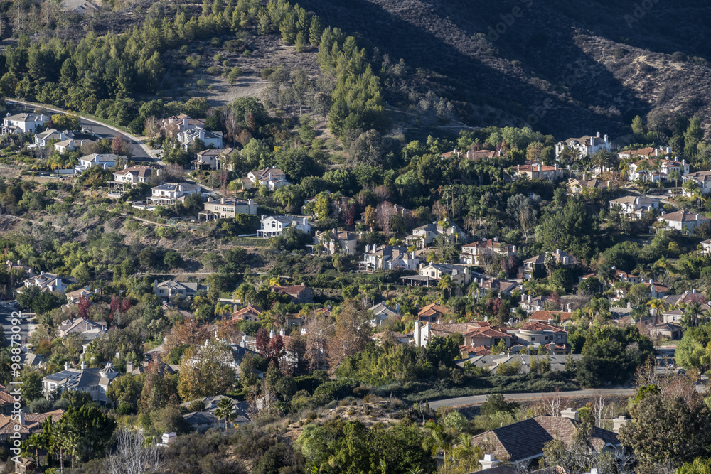 Calabasas California Upscale Hillside Homes