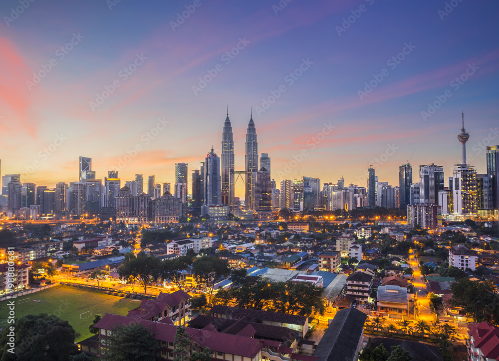 Naklejka premium KUALA LUMPUR, MALEZJA - 27 grudnia 2015 r .; Kuala Lumpur, ca.