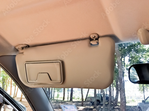 Fotografía car sun visor