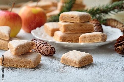 Apple candy homemade