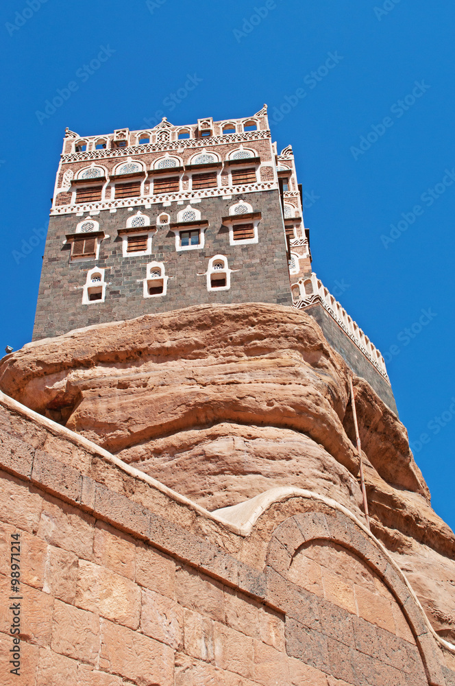 Dar al-Hajar, Dar al Hajar, il Palazzo di Roccia, simbolo dello Yemen, icona