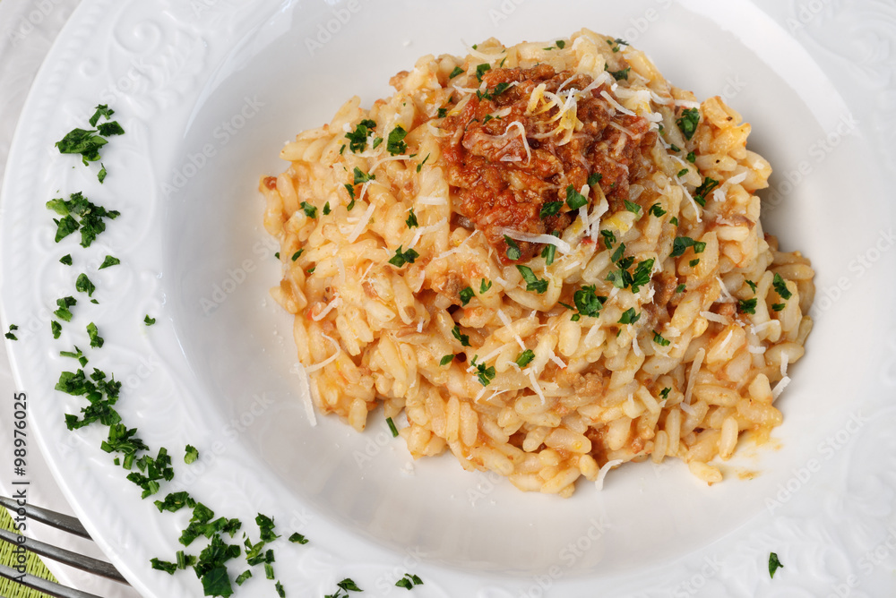 risotto al ragù primo piano