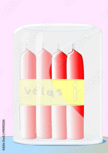 Velas rojas en bote de cristal