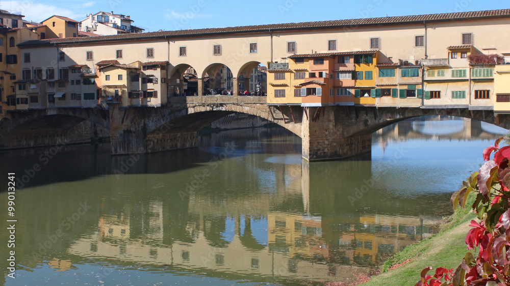 Ponte Vecchio bridge, Arno river, Florence, Italy