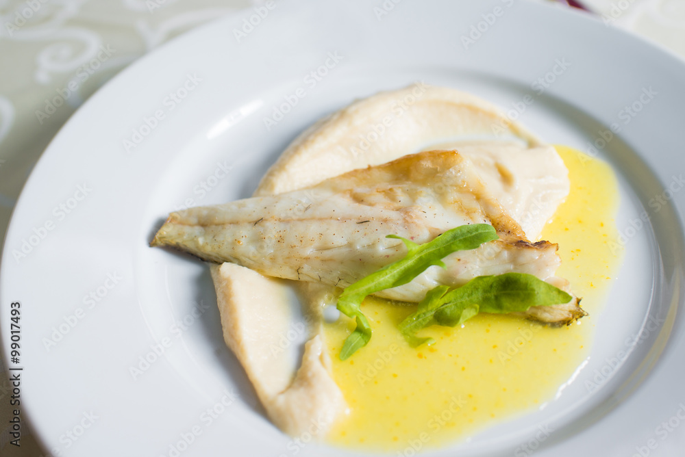 dietary dish of white fish in sauce dietary dish of white fish in sauce