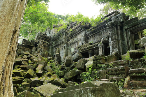 koh ker ruins-cambodia photo
