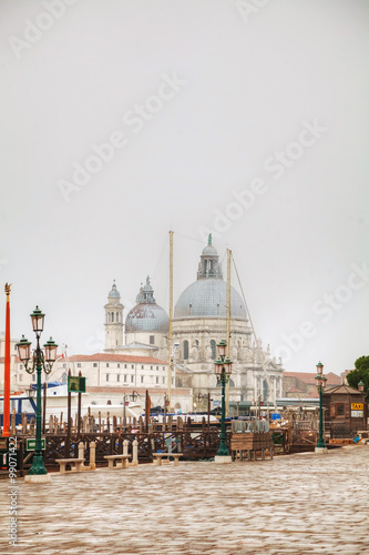 Obraz na płótnie Di Santa Maria della Salute as seen from San Marco square w salonie