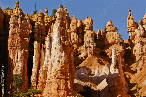 bryce canyon landscape and geological formations