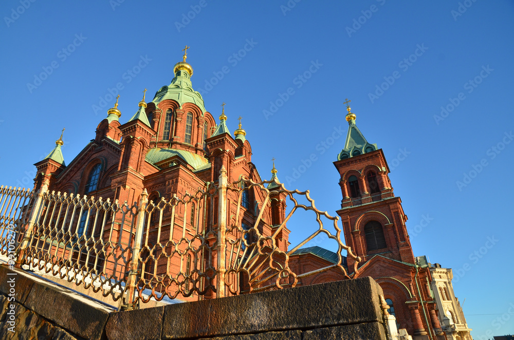 Fototapeta premium Uspenski Orthodox Cathedral (built in 1862 and1868), Helsinki, Finland. One of most popular tourist sights in Helsinki.