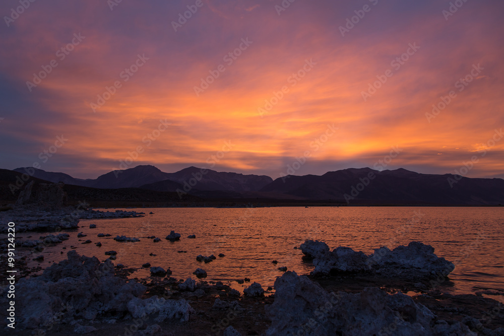 Obraz premium Mono Lake, Lavadome, Kalktuff