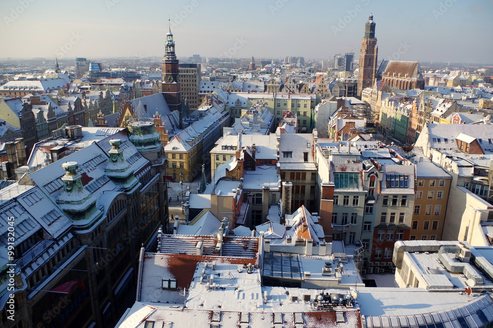 Fototapeta premium wrocław - panorama zaśnieżonego zimą miasta