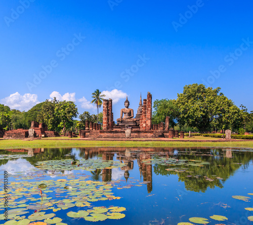 Ruined temple at Sukhothai historical park in Sukhothai province where is the old town of Thailand © Photo Gallery