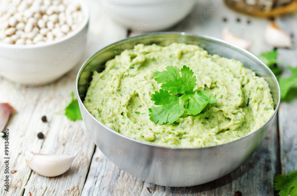 white beans avocado cilantro lime hummus white beans avocado cilantro lime hummus