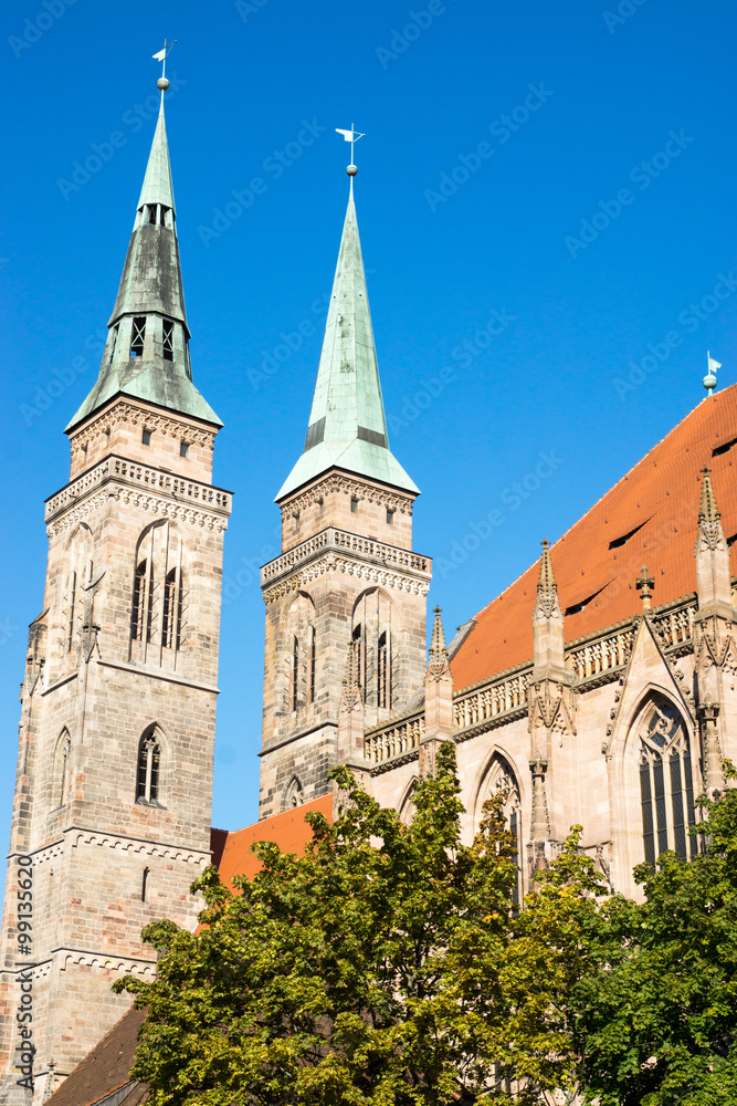 Fototapeta premium Sebaldkirche in Nürnberg, Deutschland