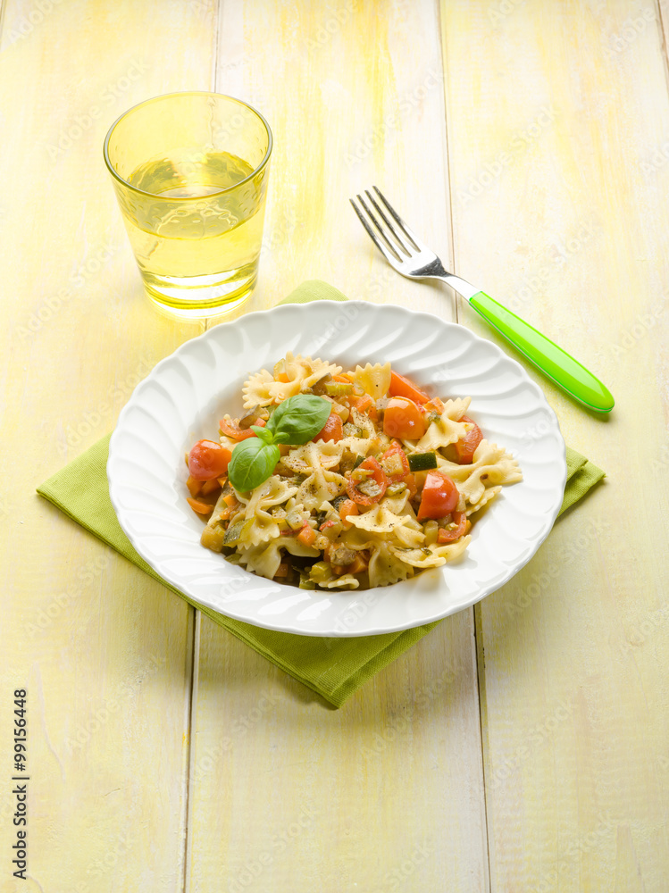 pasta with fresh tomatoes zucchinis and carrots pasta with fresh tomatoes zucchinis and carrots