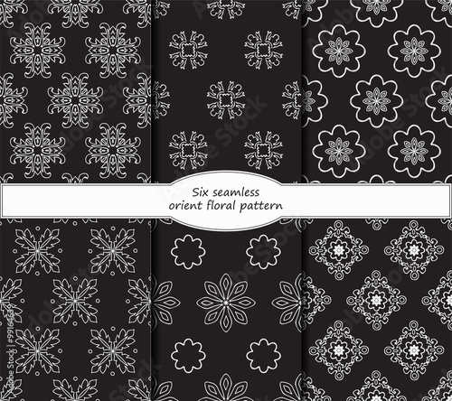 set of stock vector seamless oriental floral pattern.