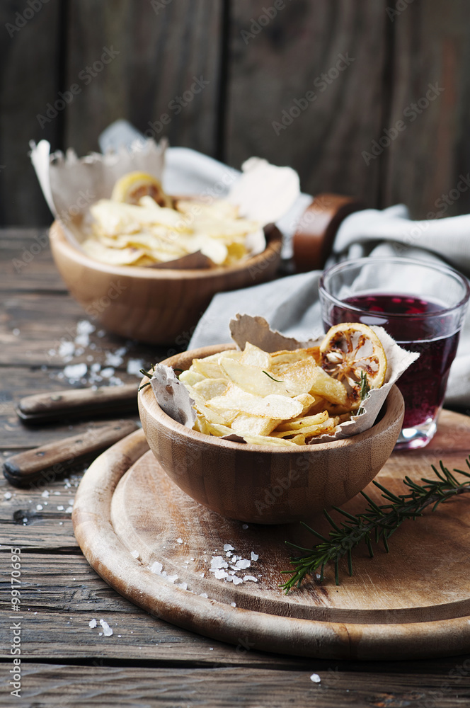 French fried potatoes with lemon and rosemary