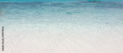 White sand and turquoise sea © teerapon1979
