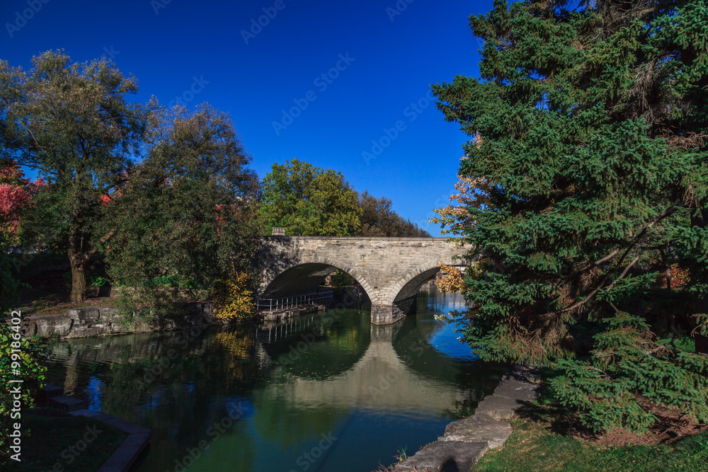 This stone bridge was built in 1885, and is the only double-arched aqueduct road bridge in North America still in use for automotive traffic. This stone bridge was built in 1885, and is the only double-arched aqueduct road bridge in North America still in use for automotive traffic.