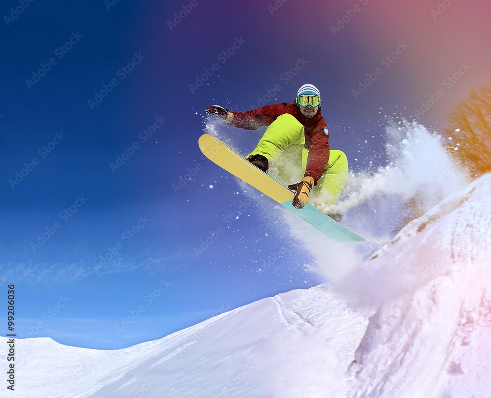 Snowboarder in mountain