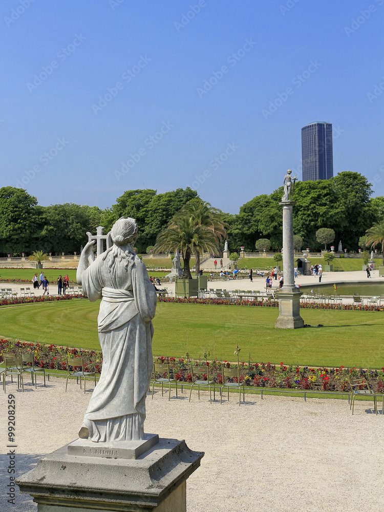 Statues du Jardin du Luxembourg Stock Photo Adobe Stock