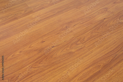 wood laminate floor varnish decorated in home
