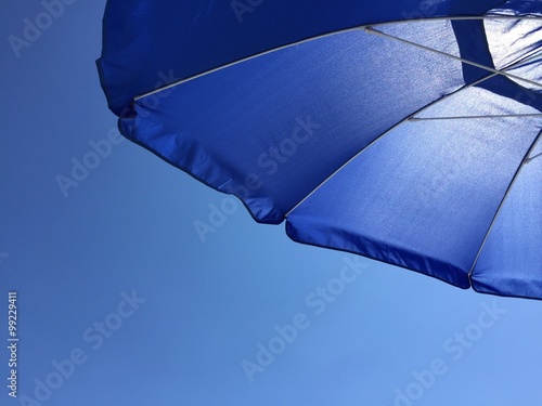 ombrellone blu
