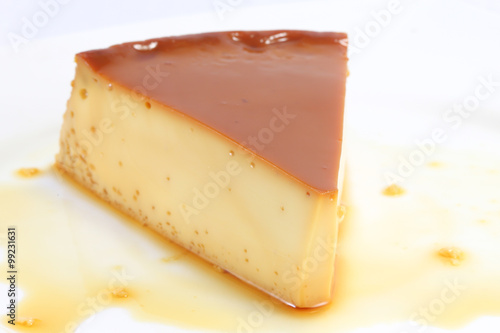 Фотография Caramel Egg Pudding Slice