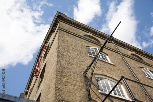 Londra