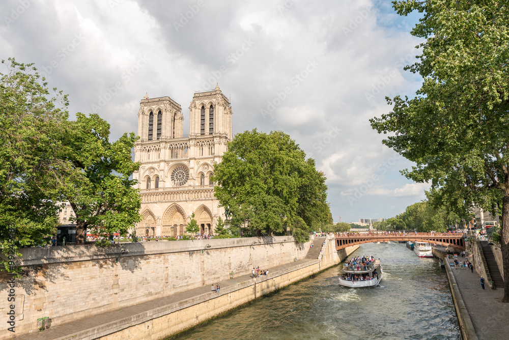 Notre Dame along Seine river, Paris