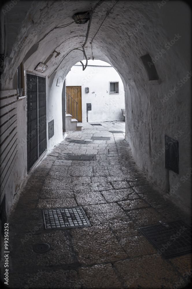 Obraz premium Cisternino, vicoli