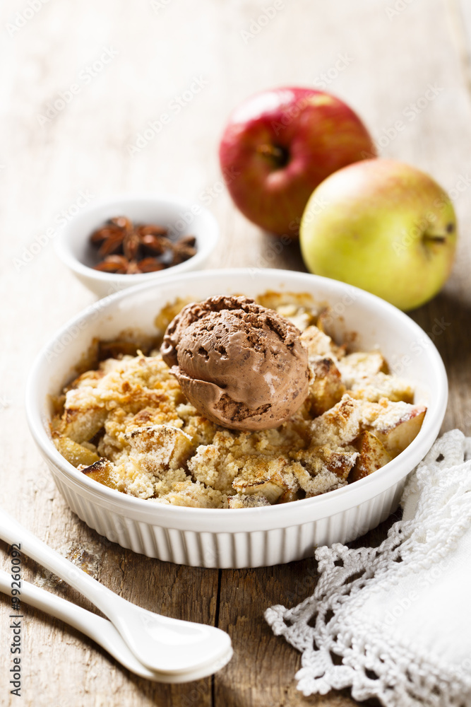 Apple crumble with chocolate ice cream Apple crumble with chocolate ice cream