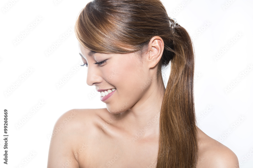 Naklejka premium beautiful young asian woman with flawless skin and perfect make-up