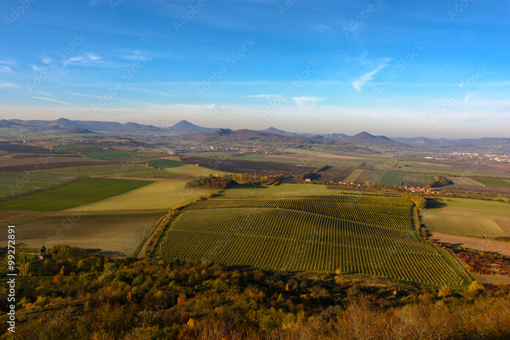 Obraz premium Ruins Hazmburk, Central Bohemian Mountain