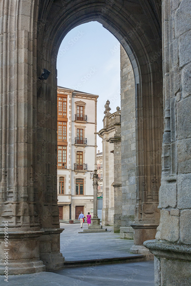 Obraz premium Outer arc in Lugo cathedral