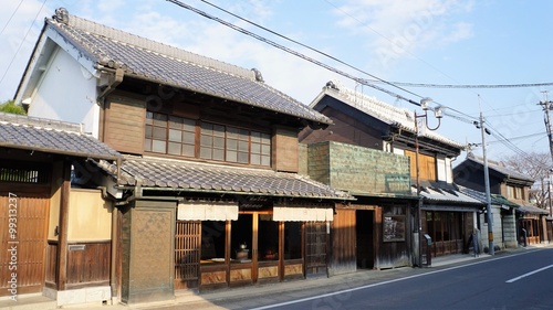 茨城県結城市　登録有形文化財の見世蔵 © katomangan