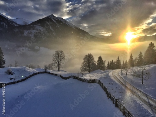Sonnenaufgang im Gasteinertal Alpen Österreich photo