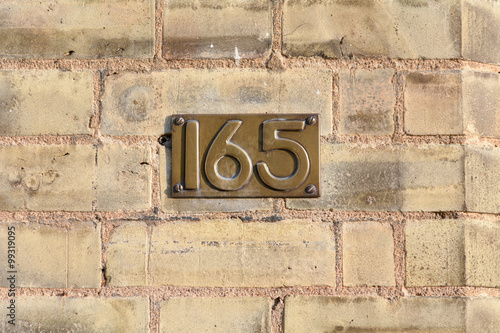 Obraz na płótnie House number 165 sign