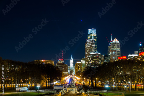 Benjamin Franklin Parkway view from Philadelphia Museum of Art at night