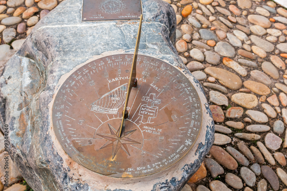 Sundial at the Bartolomeu Diaz Museum.